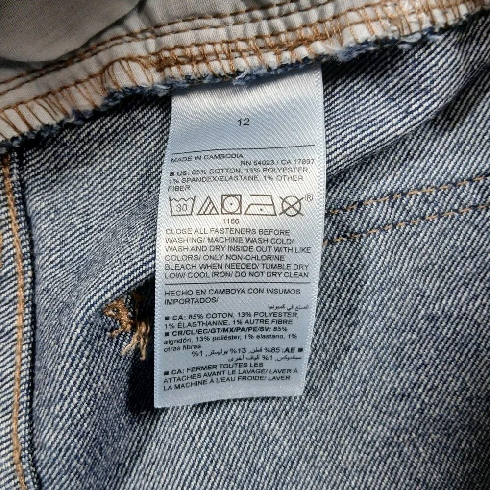 Old Navy Wow Boyfriend Jeans Womens 12 Mid-Rise Medium Wash Straight‎ Denim EUC
